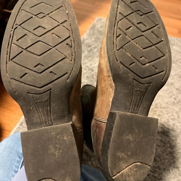 Ariat boots - Picture 3 of 3